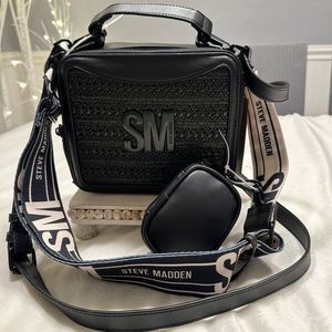 STEVE Madden Black Viral Tik Tok Handbag/Crossbody Bag NWT